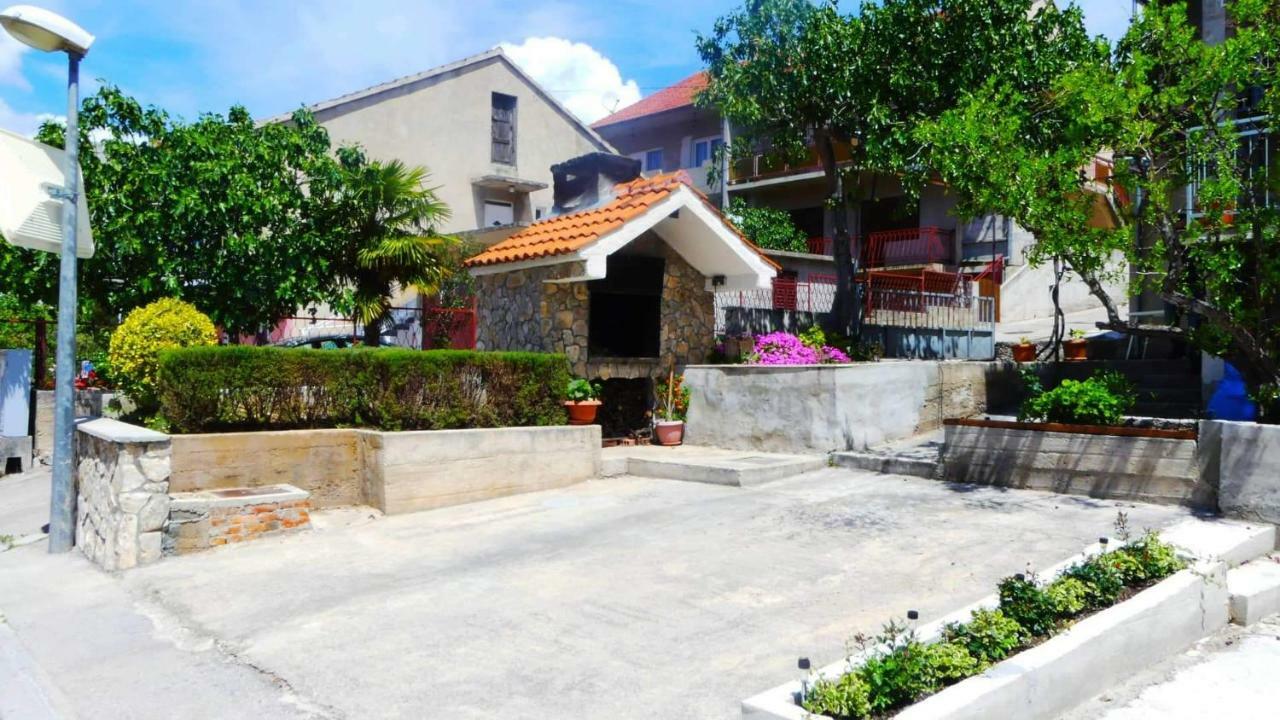 Family Silver Apartment Sibenik Ngoại thất bức ảnh