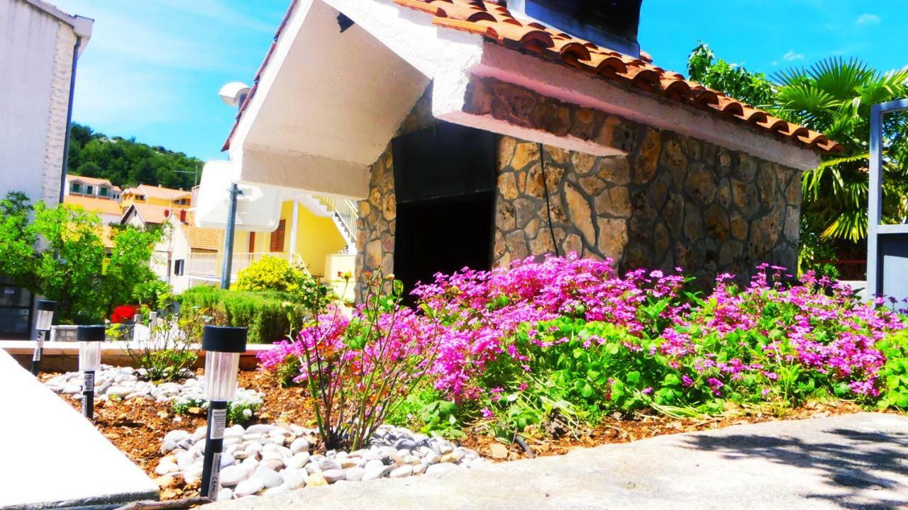 Family Silver Apartment Sibenik Ngoại thất bức ảnh