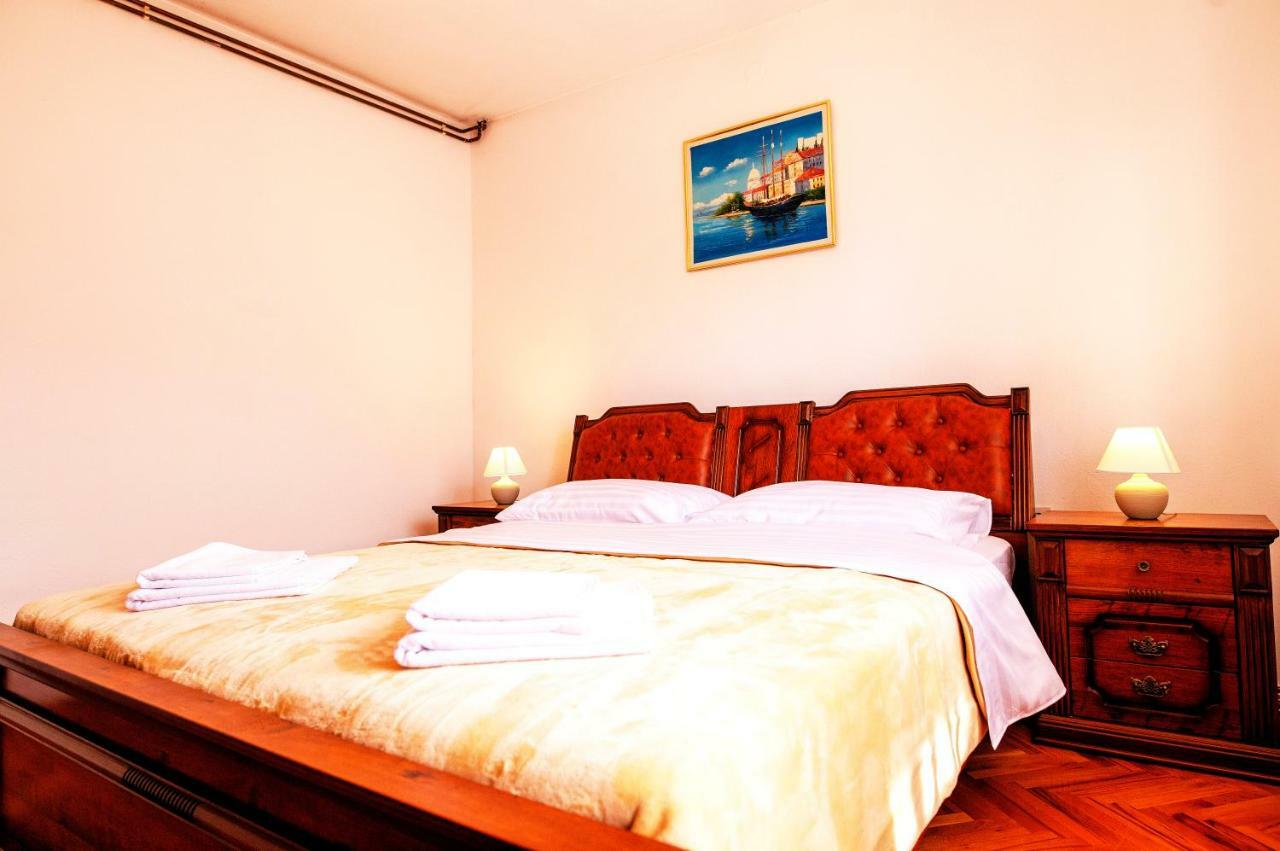 Family Silver Apartment Sibenik Ngoại thất bức ảnh